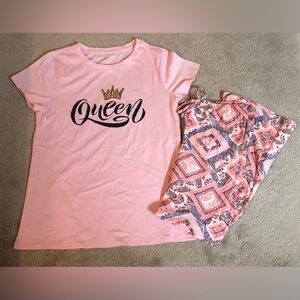Pink 'Queen' T-Shirt and Patterned Pants Set